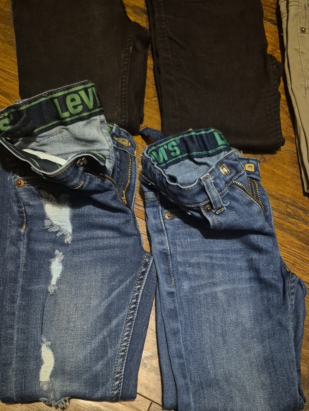 Levi's Boys Jeans Bundle - Black, Gray, Blue - Picture 2 of 4